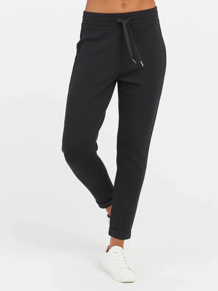 AirEssentials Tapered Leg Pants High-Waist Yoga Pants