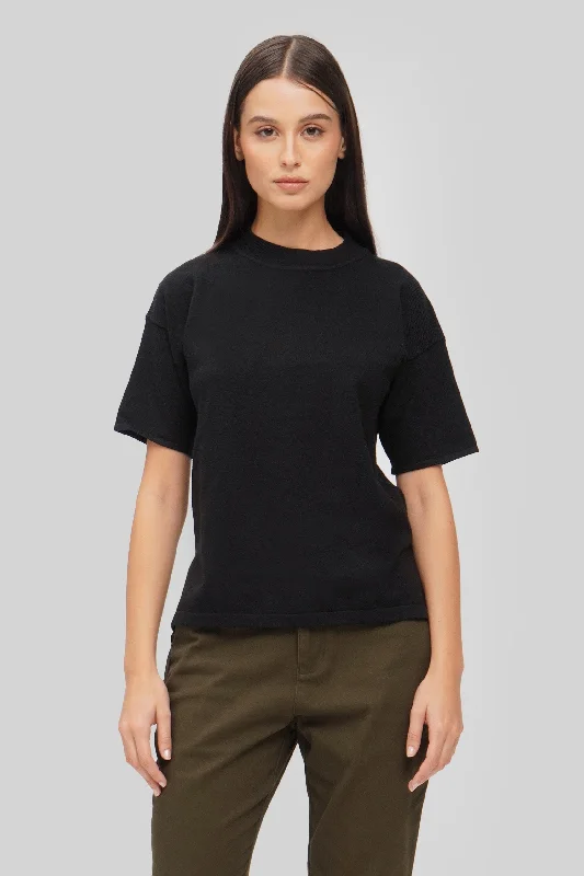 Relaxed Tee with Side Slit Fashionable Trendy Casual