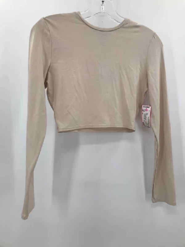 Pre-Owned Trois Ivory Size 2/4 Cropped Long Sleeve T-shirt Jersey Fabric Tulle Fabric Batik Fabric Pre-Owned Trois Ivory Size 2/4 Cropped Long Sleeve T-shirt Jersey Fabric Tulle Fabric Batik Fabric